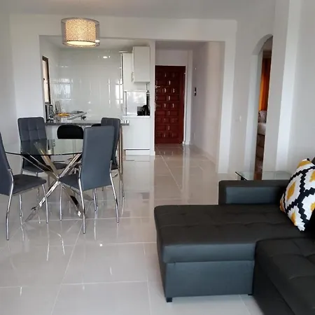 Impeccable 2-bed Ecuador Claveles * Mijas